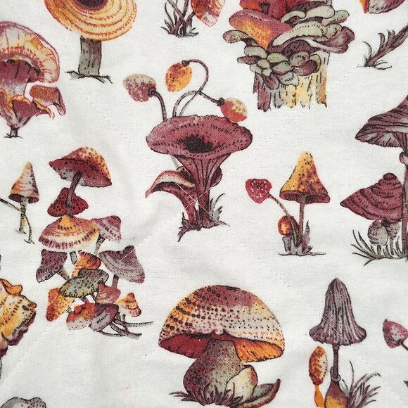 Eco-Friendly Reusable Paper Towels in Mushroom Print - Picture 2 of 4